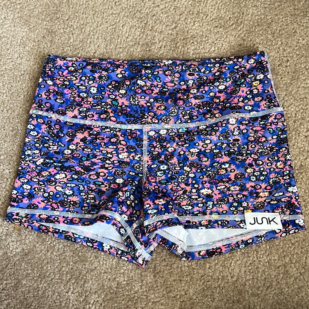 Fleo Shorts